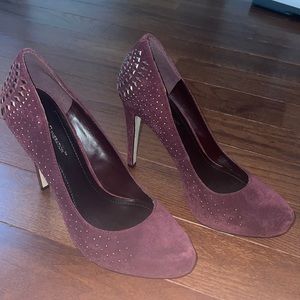 Purple suede BCBGeneration heels with stud designs size 9.5